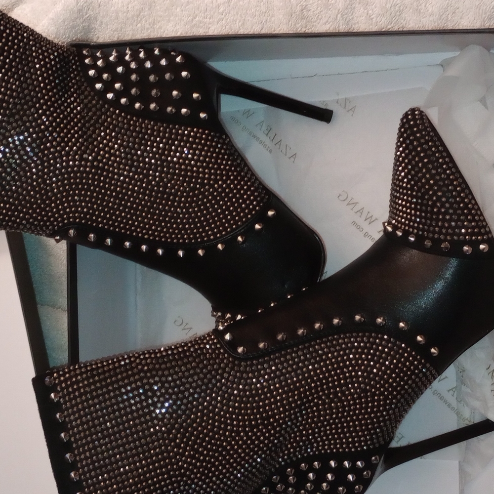 Calf boots